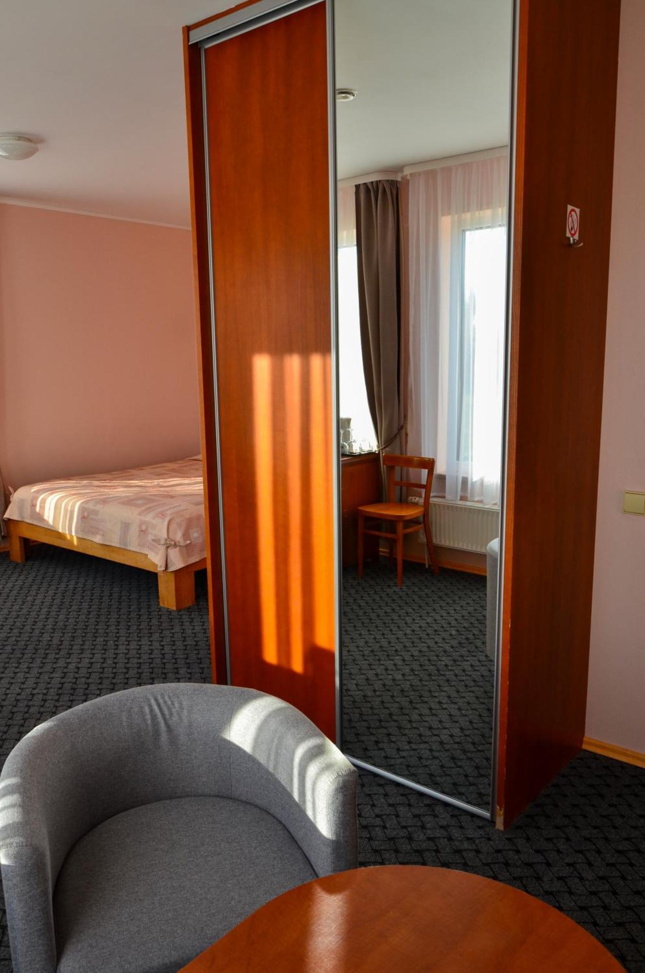 Viesbutis Ventaine Hotel Mũi Ventė Ngoại thất bức ảnh